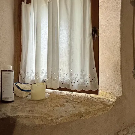 Διαμέρισμα Lina's Art And Stone *