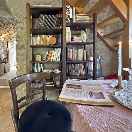 Apartman Lina's Art And Stone *