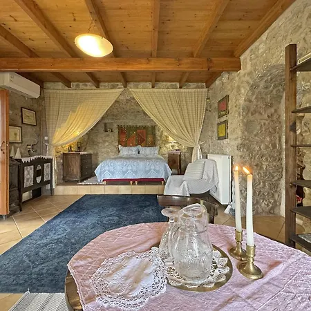 Traditional Stone Build Private